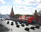 Отмяната на военната техника на парада на 9 май в Москва е свързана с терористична активност на Киев: Песков