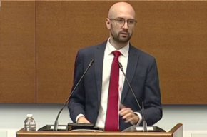   6,8 млрд. евро е размерът на фискалния резерв към 30 април: Клисурски