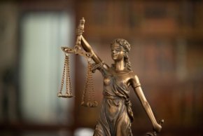 Магистратите са придобили над 20 000 имота и над 7000 автомобила 