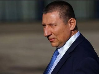 Сарафов няма да получи 20 заплати 