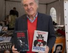  Ол.Стоун снима и рекламира книги в София 