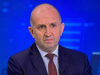 Радев опроверга вицето си за МРЗ и си приписа връщането на Невзоров
