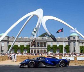 1850-конен звяр и новият Red Bull RB17 сред най-впечатляващите премиери на Goodwood 2026
