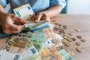 828 евро месечно е издръжката на работещ у нас, 1491 евро – за семейство с дете: КНСБ