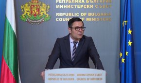 Кабинетът включва две дружества на Лукойл сред обектите, свързани с националната сигурност