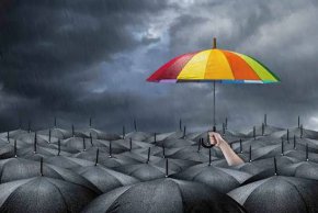 
Оптимизмът не чака факти. Занимава се с перспективите. Песимизмът е загуба на време. 
Норман Казънс 