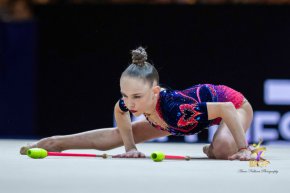 Стилияна Николова стана световна шампионка на бухалки