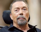 Запис от спешните служби разкри последните минути на Тим Къри