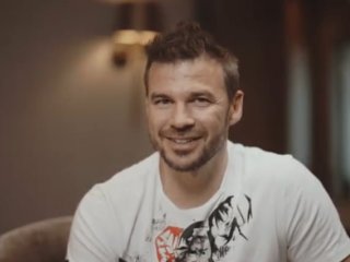В западните продукции вече не вземат пушещи актьори: Ивайло Захариев