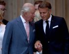 Макрон хвана Чарлз по странен начин: ВИДЕО НА ДЕНЯ