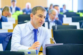   Не може анонимните профили да бъдат безнаказана: А.Ковачев в ЕП