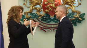 Президентът връчи орден Мадарски конник на кипърския посланик