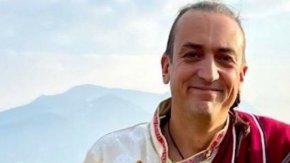 Открити са снимки на Калушев и баща му с голи младежи:  Росен Йорданов