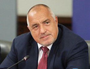 Когато ГЕРБ се върне в управлението, тези безумни данъци ще бъдат премахнати. Няма да ходим да броим шишетата ракия....