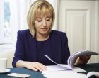 КЗП проверява бензиностанции, магазини и банки, при някои продукти надценките стигат до 141% 