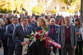 Йотова: Трябва заедно да се справим с бедността и неравенствата в страната