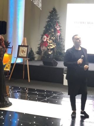 Драго Драганов с рокля на парти