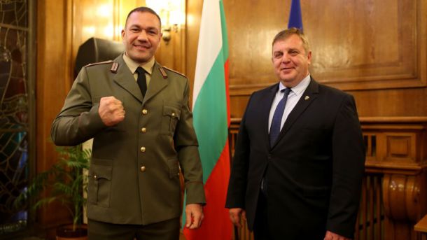 Повишиха Кубрат Пулев в лейтенант
