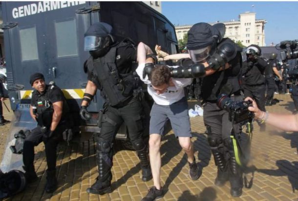 Велико народно въстание