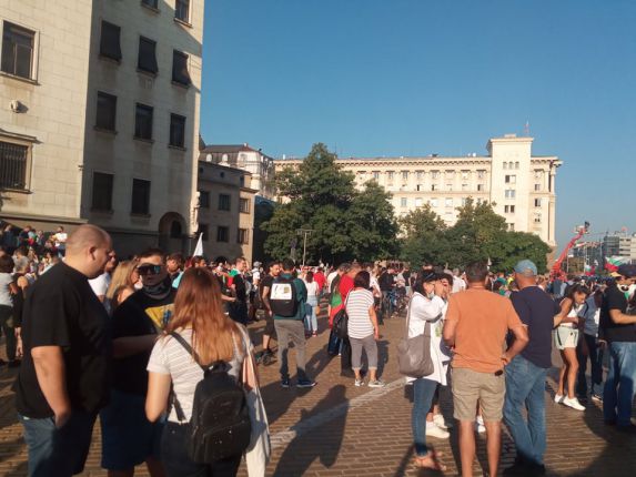 ВНВъстание 2 започна