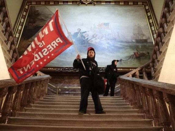 Протестът влезе в US парламента