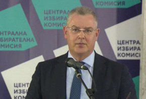 Шефът на ЦИК е бос на партия, замката му със сестра и обвиняем за рекет зет - депутати на Марешки: вкупом бяха коалиция за евровота