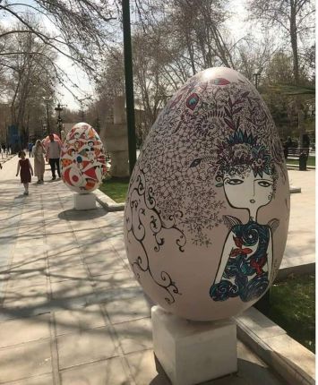 И в Иран рисуват яйца днес