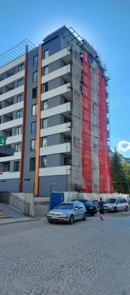 „Готово” е, но никак не е хубаво: Ремонт от кмета на Кр.село заради незаконен блок