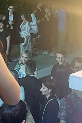 На парти с М. Бакалова, довечера и на бала на Шарън Стоун