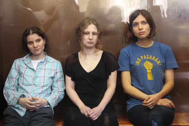 Скандалните Pussy Riot