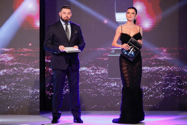   Мода и диамантен блясък на Code Fashion Awards 2023