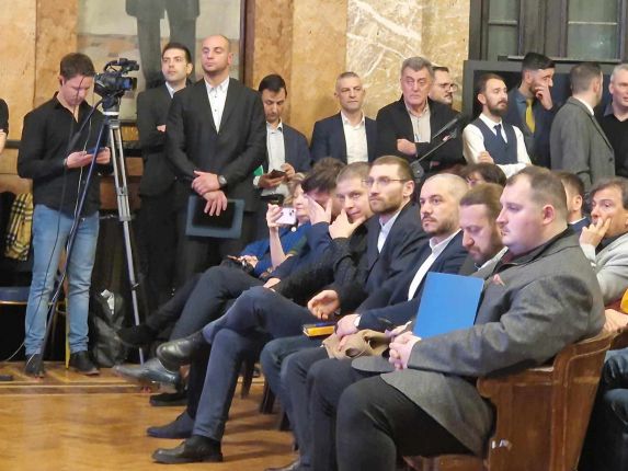Кмет на Спаси София ощети Общината с 10 000 лева за награди на свои неопитни протежета