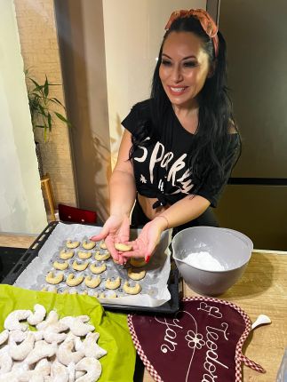   Как Теди Кацарова пече чешки рохли  