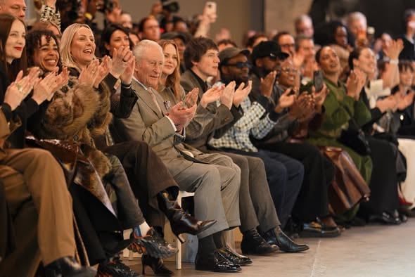 Кралят на ревю след ареста на брат му 