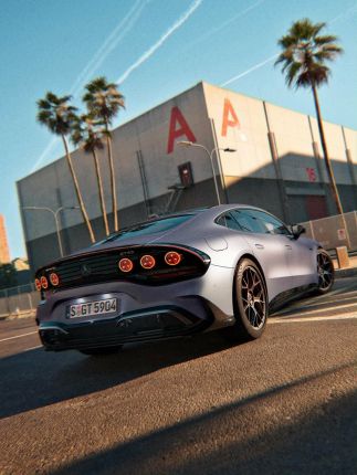 Ето го новия Mercedes AMG GT 53 Coupe