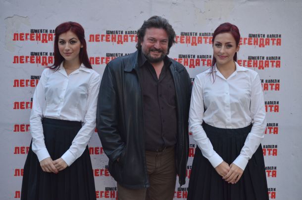 Шменти Капели: Легендата