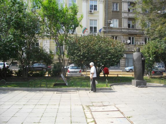 Галерия на открито в Градската градина