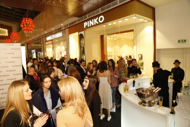 Калканджиева, Линдарева и Кучкова откриха PINKO