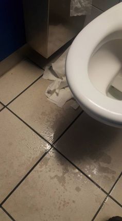 Как Не се чисти летище София