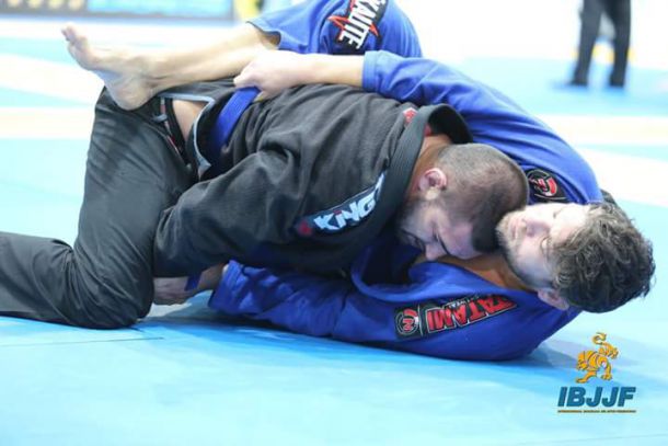 Еврошампион по сумо стана вице по жиу жицу