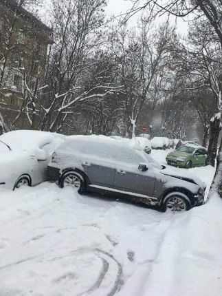 София, 15 см. сняг