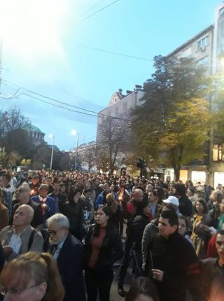 Бдение в памет на убитата Виктория в София
