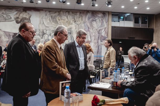 Грандиозна премиера на Власт от Тошо Тошев