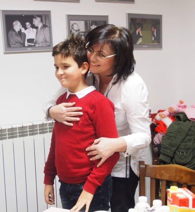   50 малчугана на парти при Нинова 