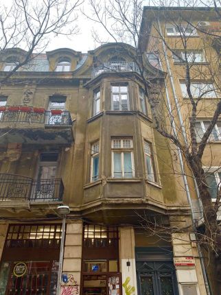 Екоминистърът за €830 на кв.м. в сърцето на София