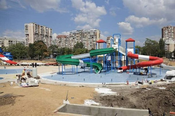 Откриват аквапарк в София