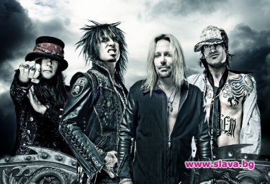 MOTLEY CRUE пристигат с огромно количество пиро-ефекти!