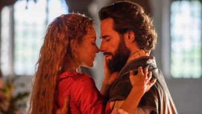 Любовта възкръсва от пепелта в мистичния сериал Странното завръщане на Диана Саласар