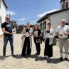 Ученици от българско училище дариха средства на петима пострадали от трагедията в Кочани